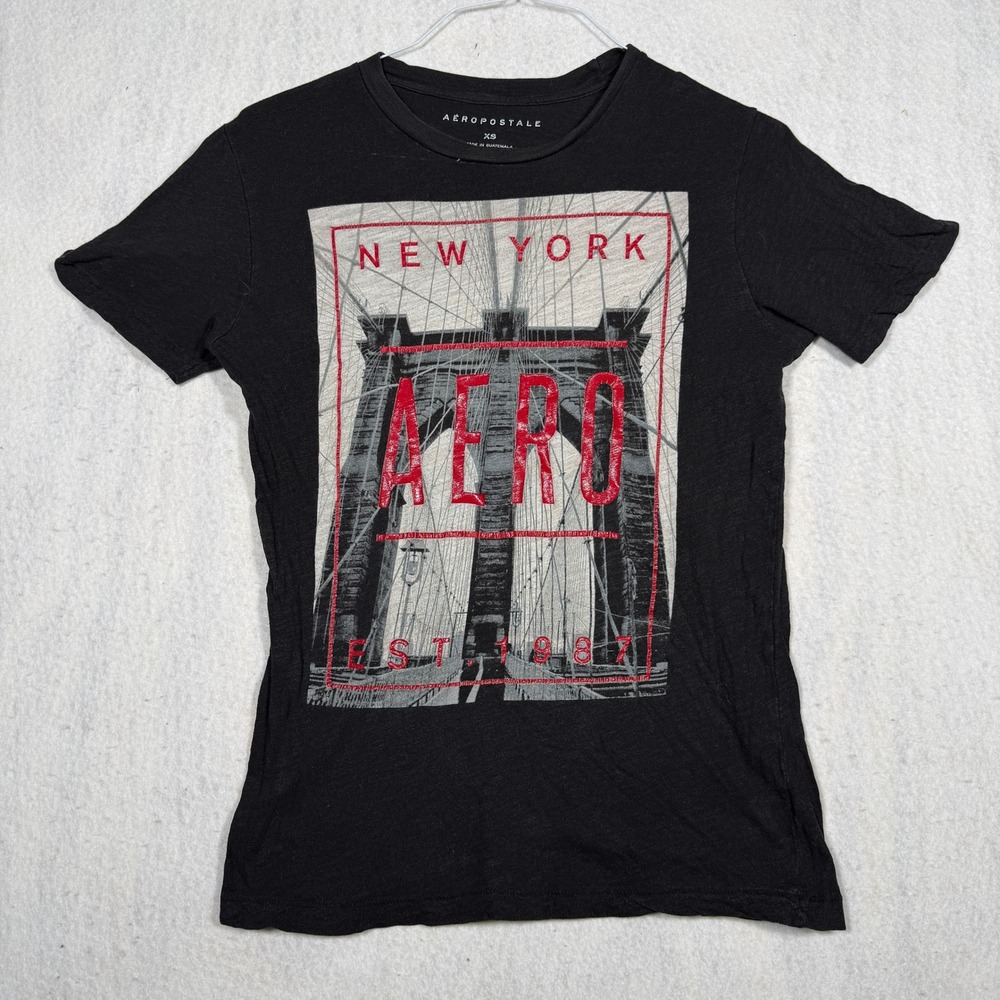 Aeropostale Mens XS Black New York Brooklyn Bridge Graphic T-Shirt Aero Est 1987